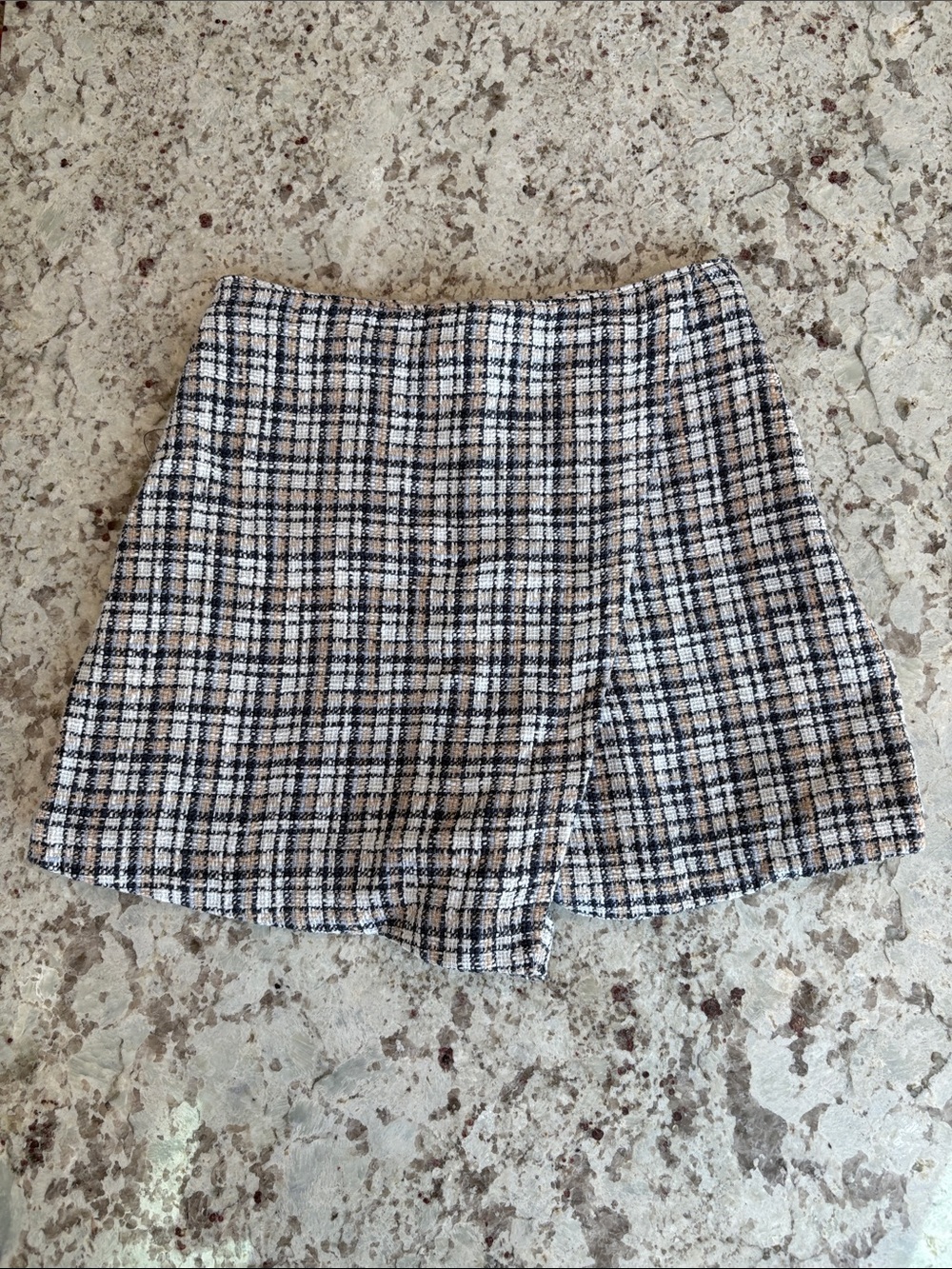 Abercrombie & Fitch Plaid Tweed Mini Skort - Black & Cream